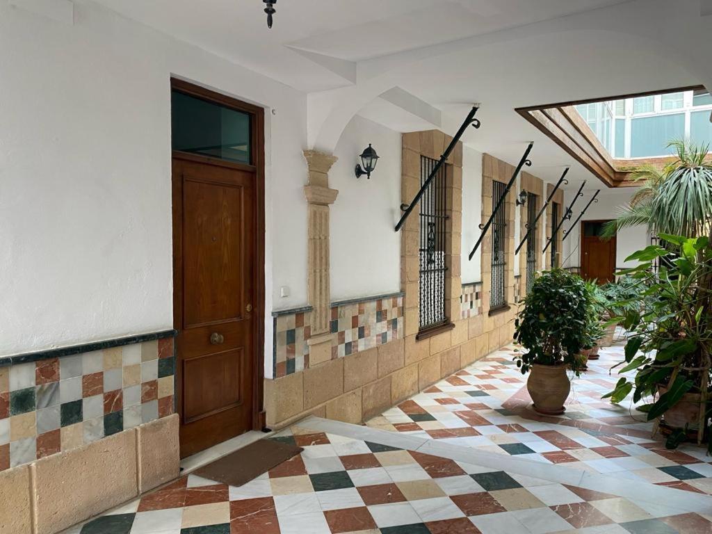 Apartamento Casa Palacio 1890. Эль-Пуэрто-де-Санта-Мария Экстерьер фото