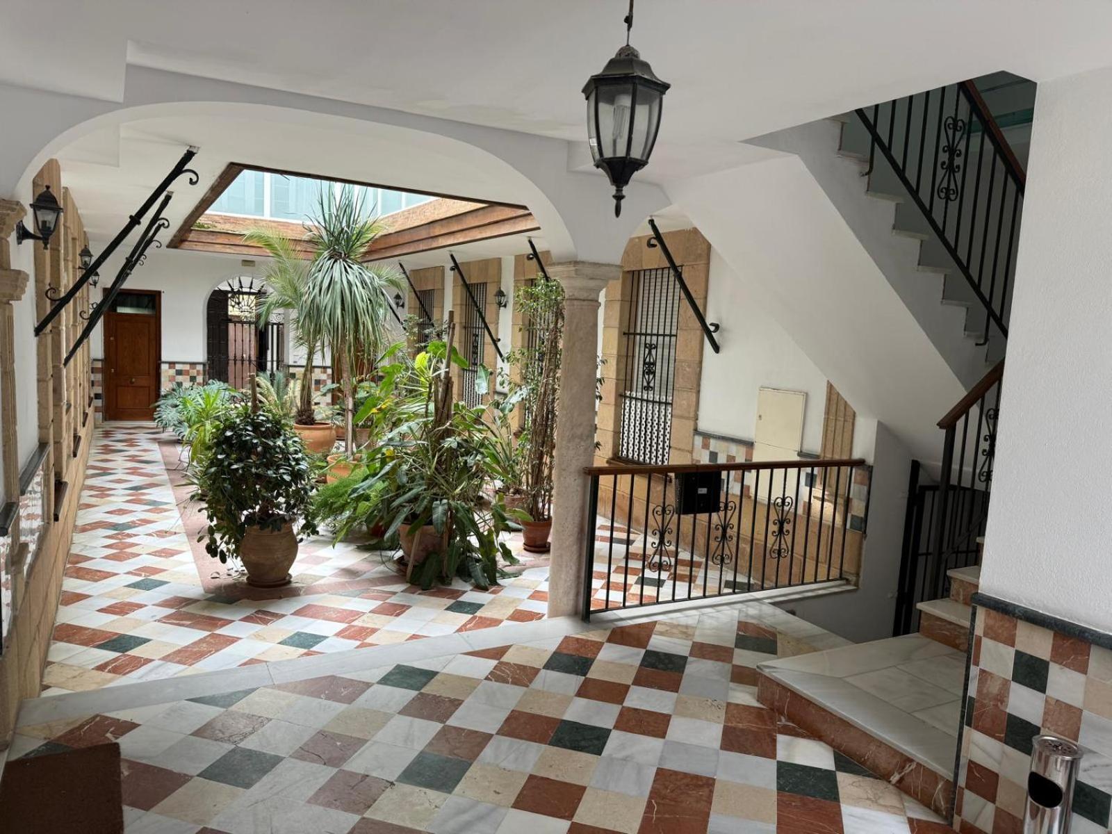 Apartamento Casa Palacio 1890. Эль-Пуэрто-де-Санта-Мария Экстерьер фото